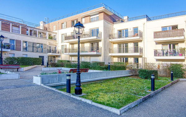 Offres de location Parking Le Port-Marly 78560